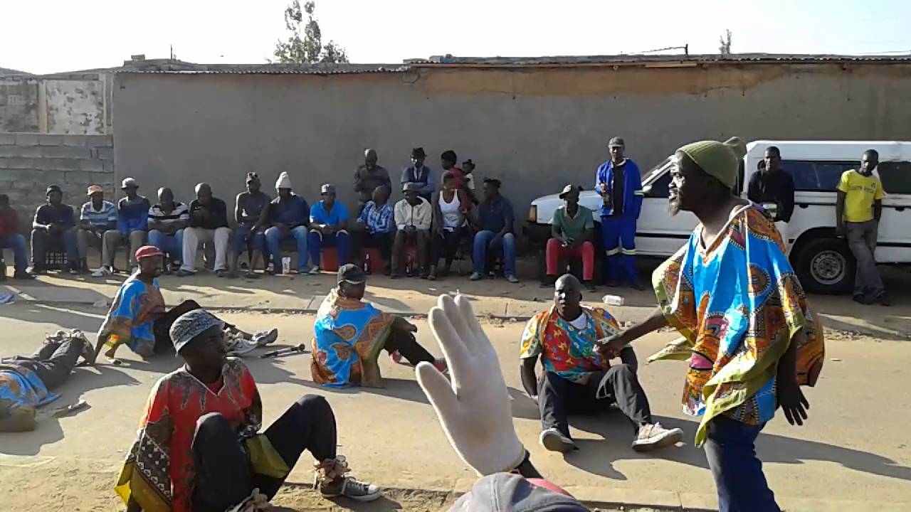 TV12 DIPELA