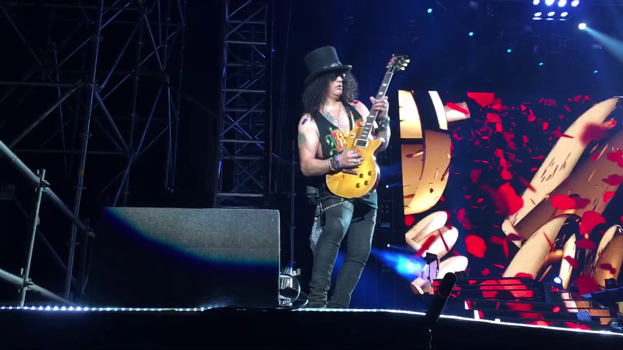 Guns N' Roses - Paradise City live in Bangkok 02/28/2017