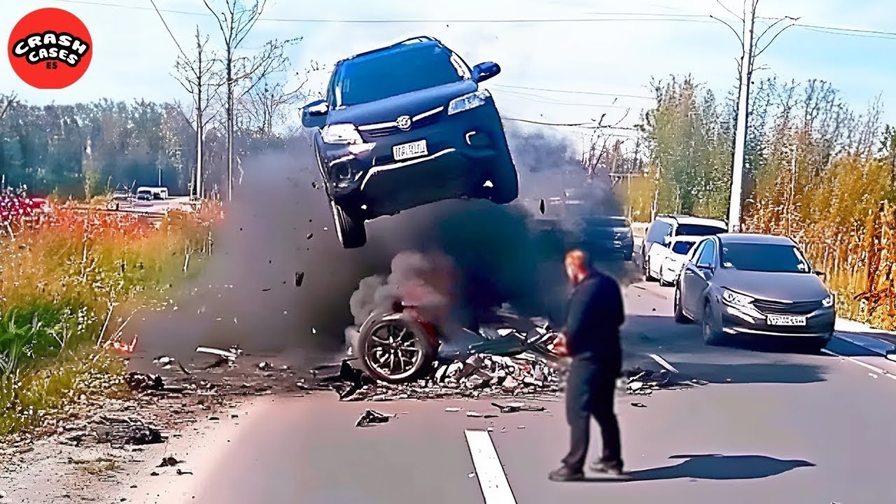 199 Momentos Impactantes de Choques de Autos 2025: Imprudencias al Volante Captadas en C&aacute;mara