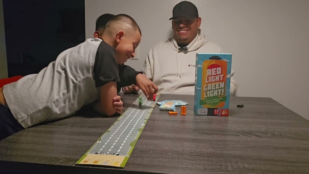 Red Light, Green Light… Indoors?! 😳🎲 | No Gooders Board Game Challenge