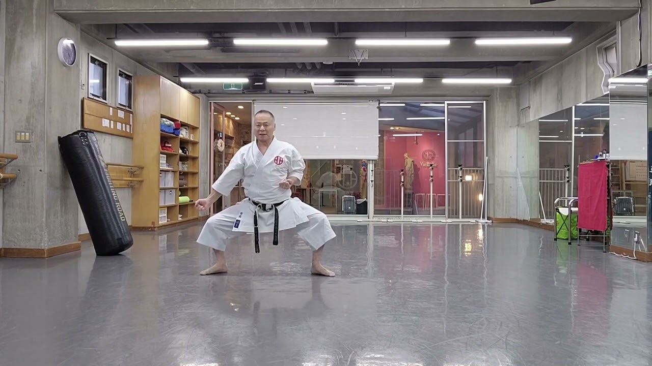 四方公壮君(会派糸洲)首里手(更新)