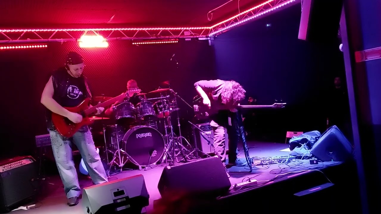 The Hell's @ Heat The Winter Fest