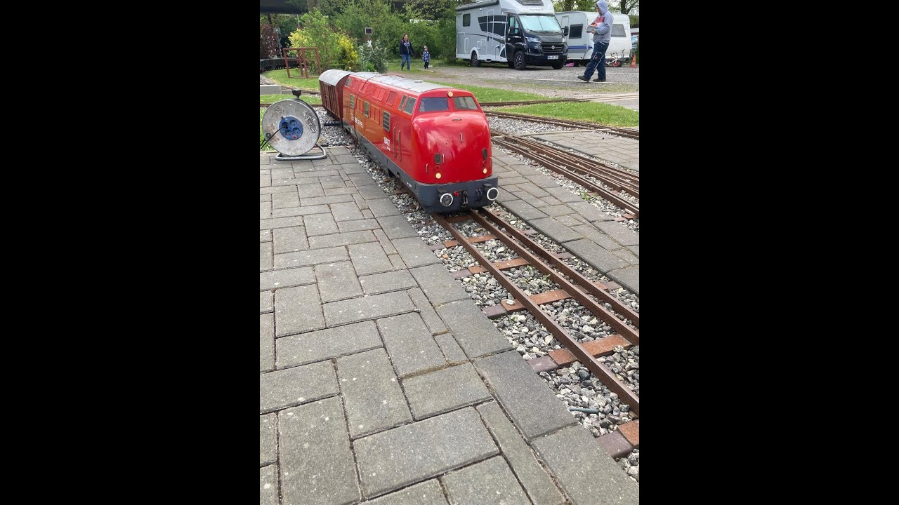 miniatuur treinen spotten bij minibahn emden