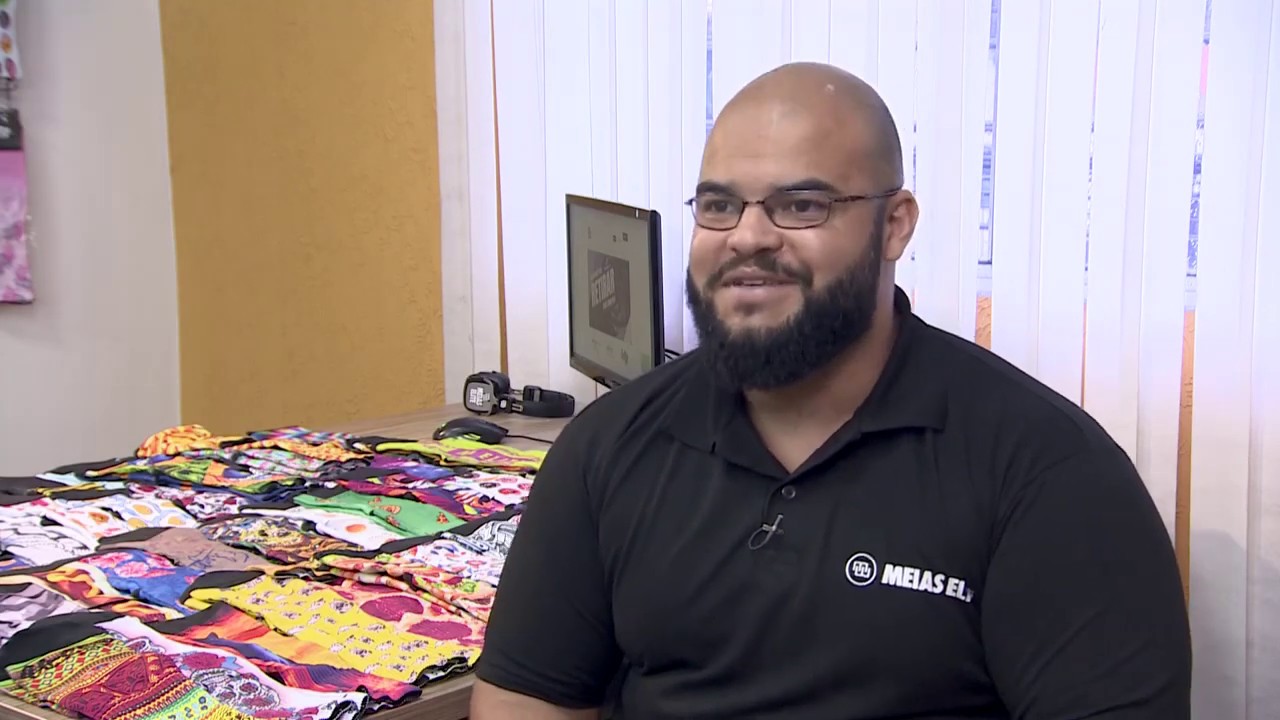 Meias - Empresa Brasileira faz sucesso vendendo meias divertidas e personalizadas.