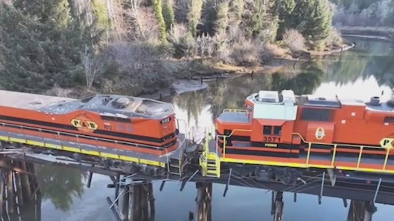 Train derailment in Toledo damages bridge, blocks roads
