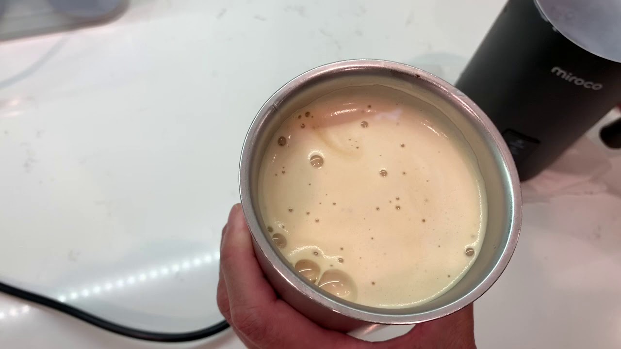 Clean Milk frother with explanation