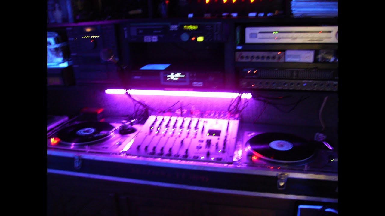 Disco Mobile des Ann&eacute;es 1990 et des Ann&eacute;es 2000