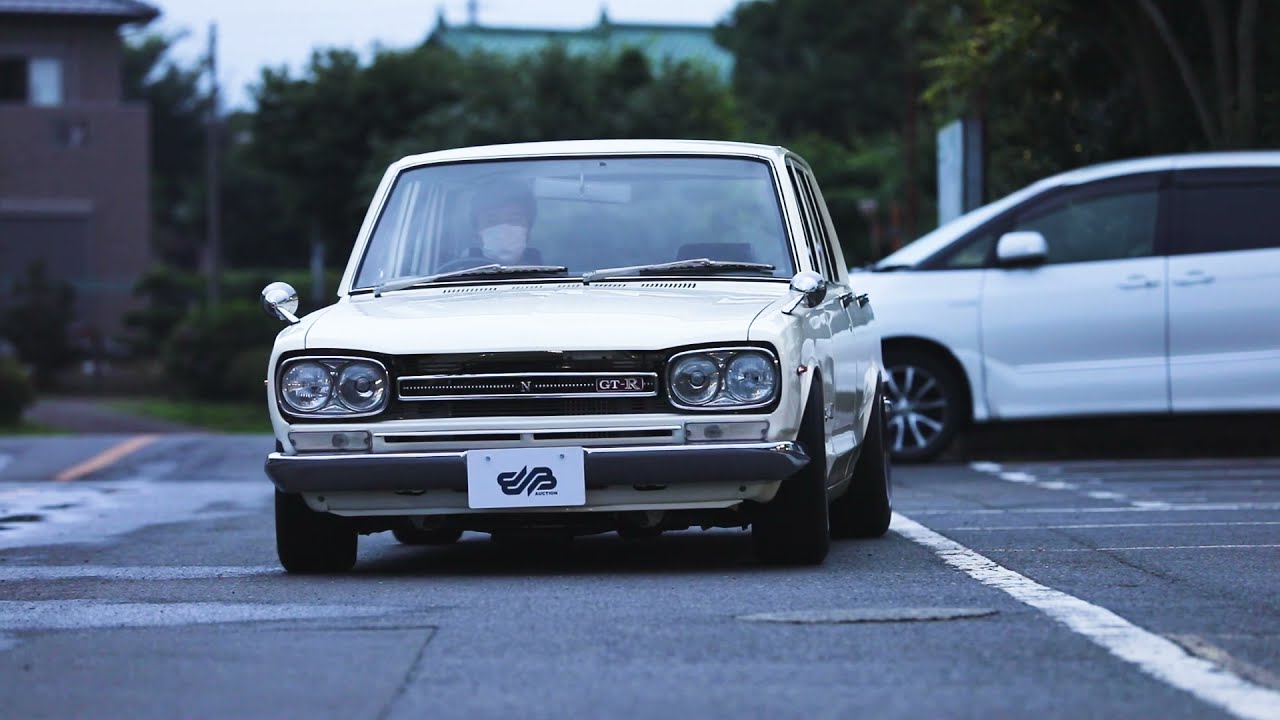 超貴重な4ドア ハコスカ GT-R【1969 NISSAN SKYLINE 2000 GT-R(PGC10) 】 /  BINGO MEDIA