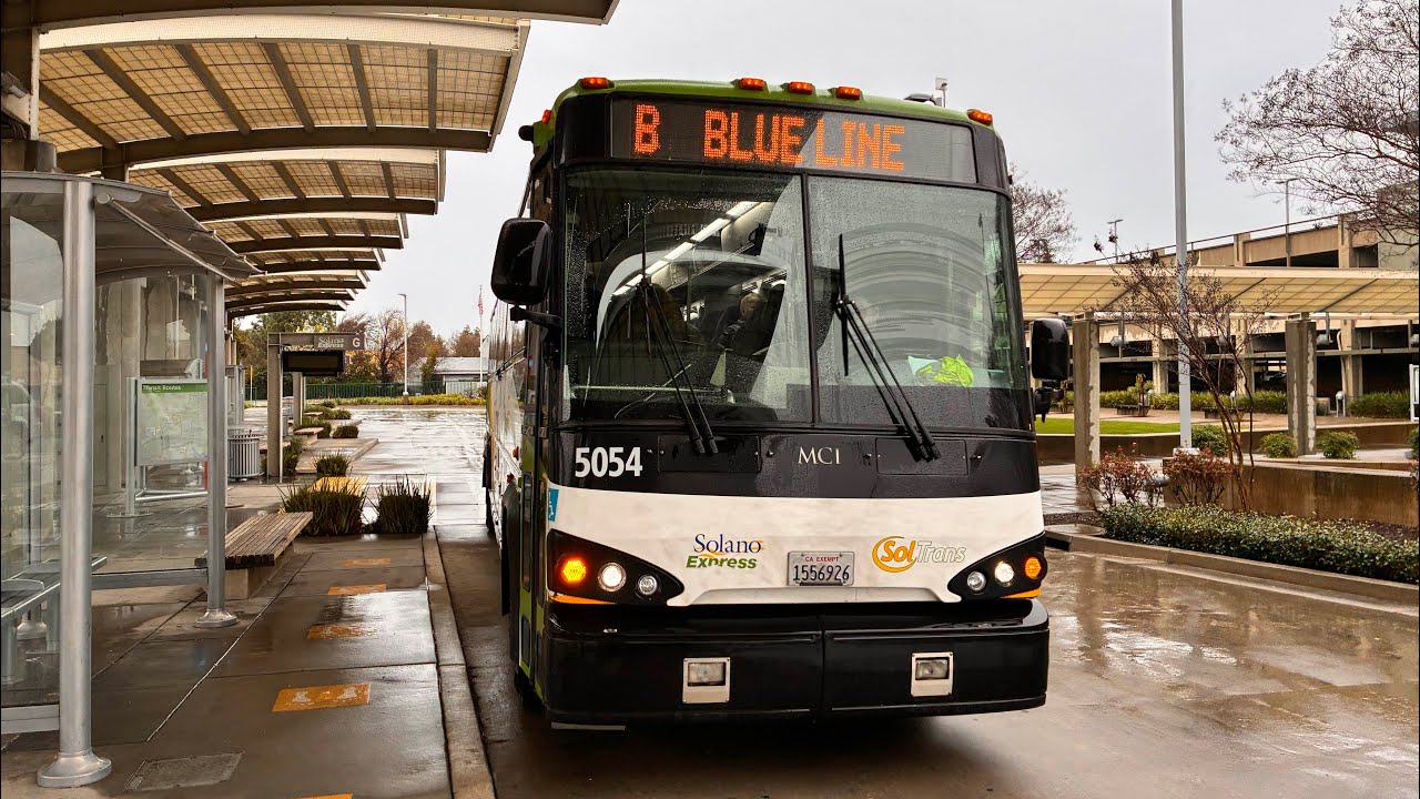 Soltrans | 2018 MCI D4500CT route B Davis-Bart express 