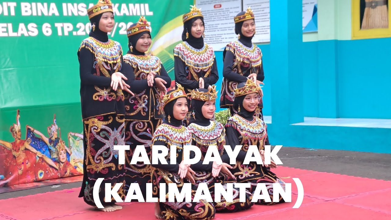 TARI DAYAK (KALIMANTAN)