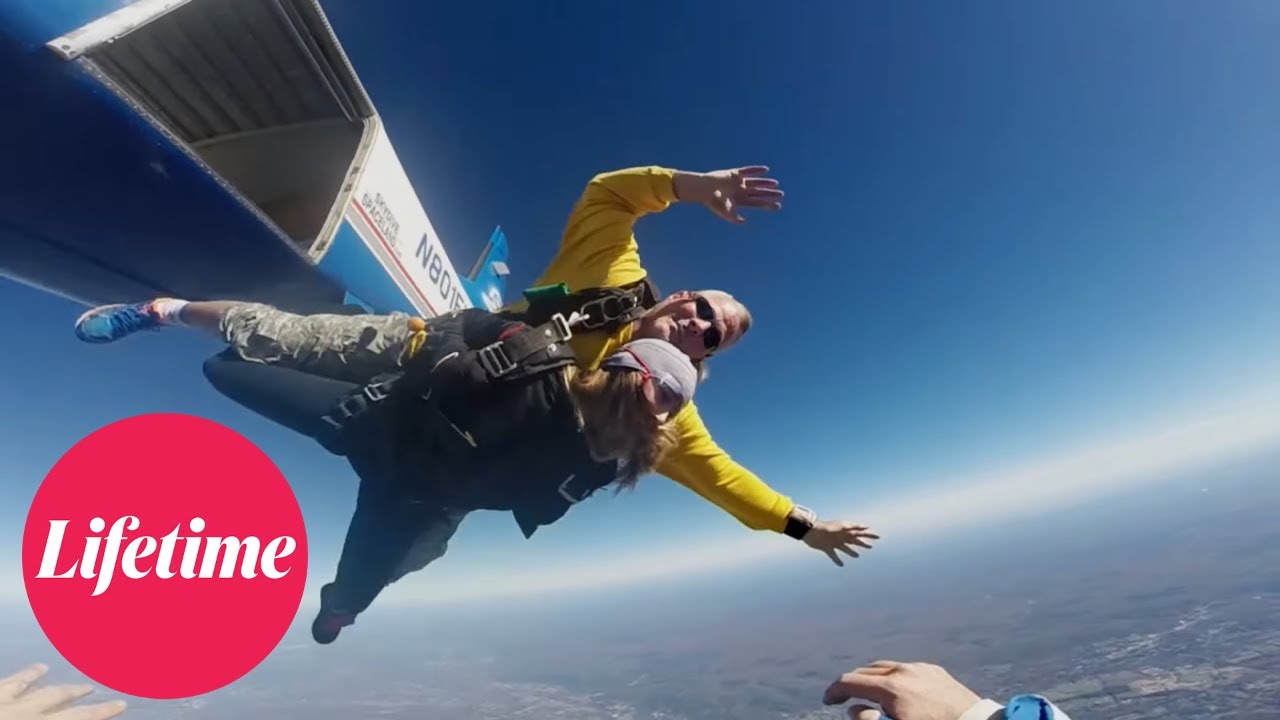 Jamie and Doug Go Skydiving | Married at First Sight: The First Year | Lifetime