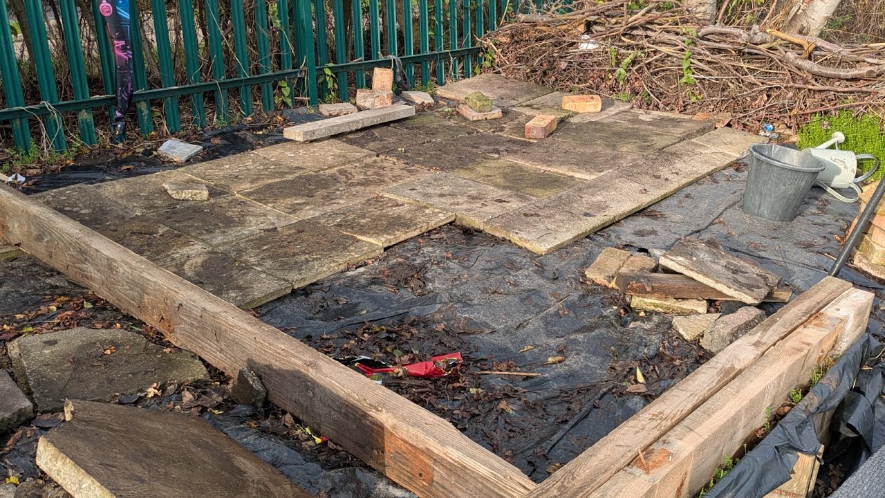 Sunday Allotment update / New area / Work ongoing 