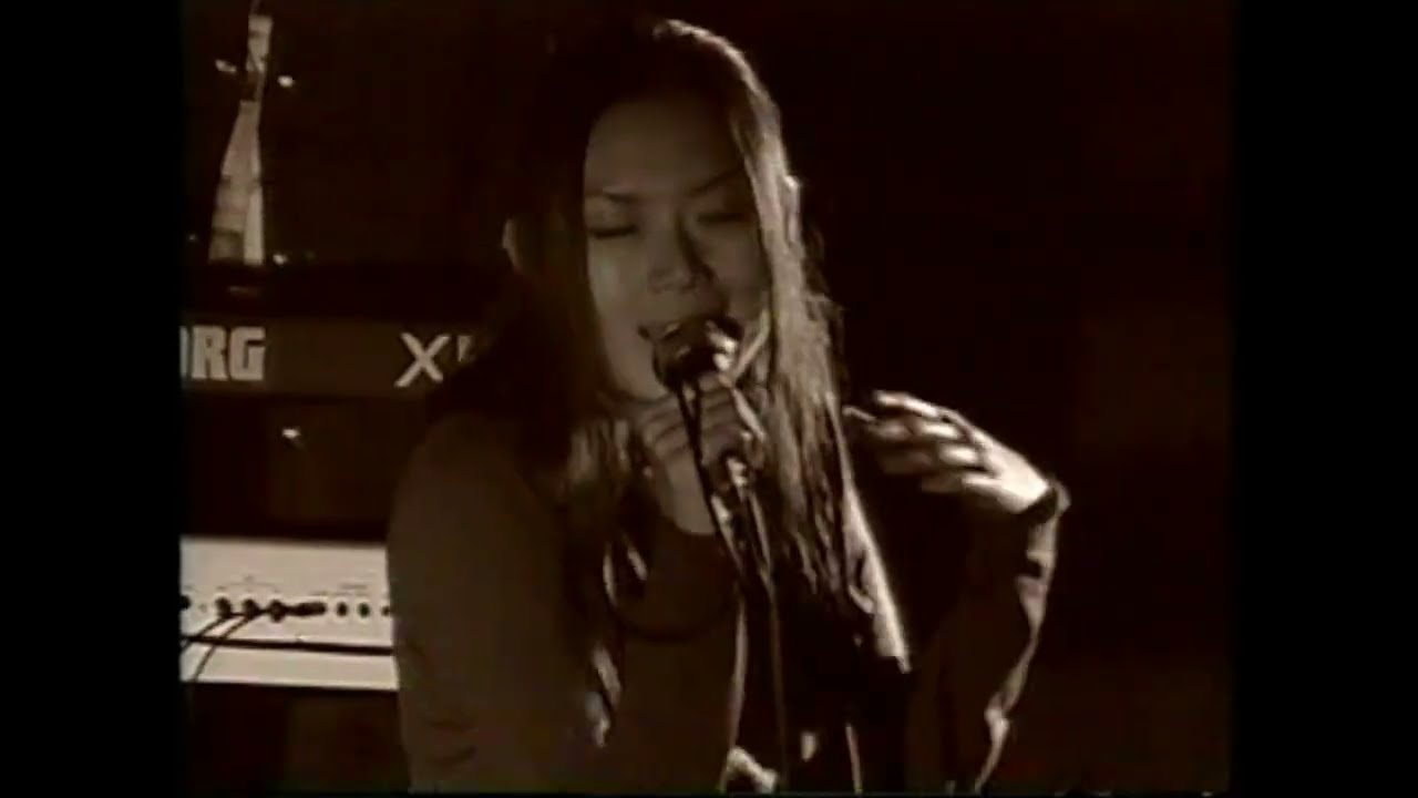 Leyona (玲葉奈) + RAGGAMATIX  -  Sea shore ～ Waiting In Vain　Reggae Camp Vol.12 (2001)
