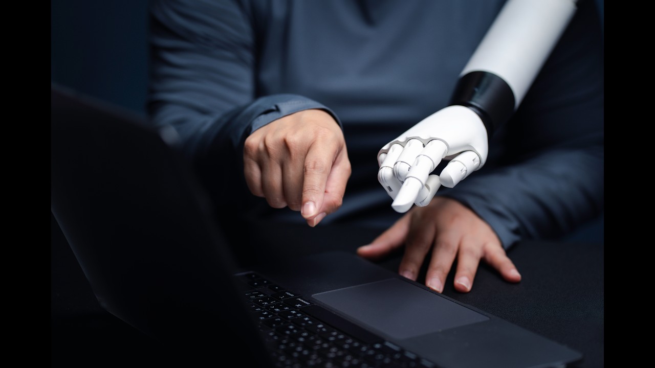 FDA, FSMA & AI: Navigating Regulation, Data, and Compliance Intelligence