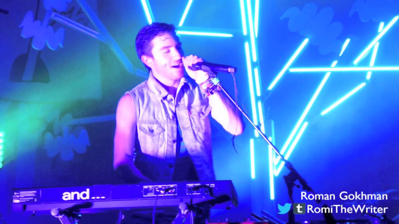 Walk the Moon, 
