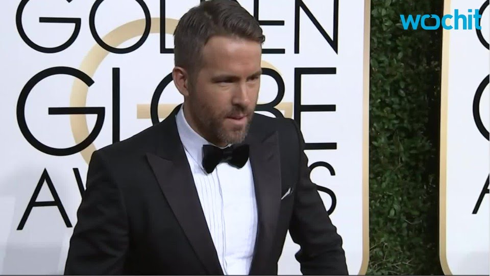 Ryan Reynolds And Andrew Garfield Kiss At The Golden Globes