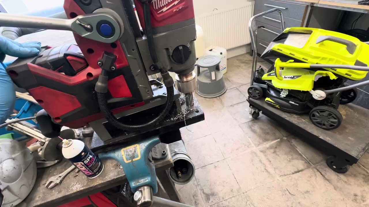 Test wiertarki magnetycznej  akumulatorowej M18 FMDP