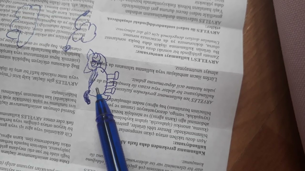 Uçak uçurmayı deniyoruz Bir de resim yapıyoruz@ekmekciko