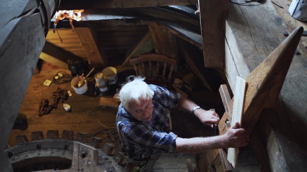 79-årige Jørgen er en legende: Han får vinger på møllerne