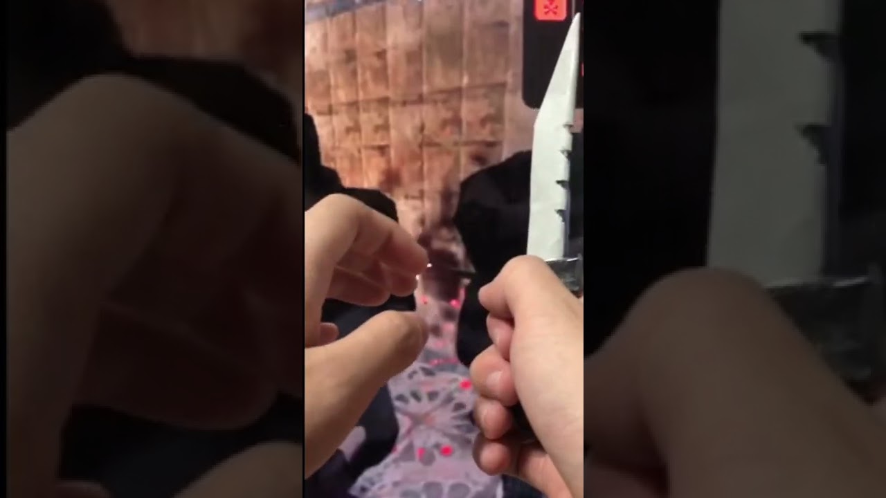 Showing off counterstrike Paper Knife Skill #origami #ytshorts  #counterstrike #retrogaming