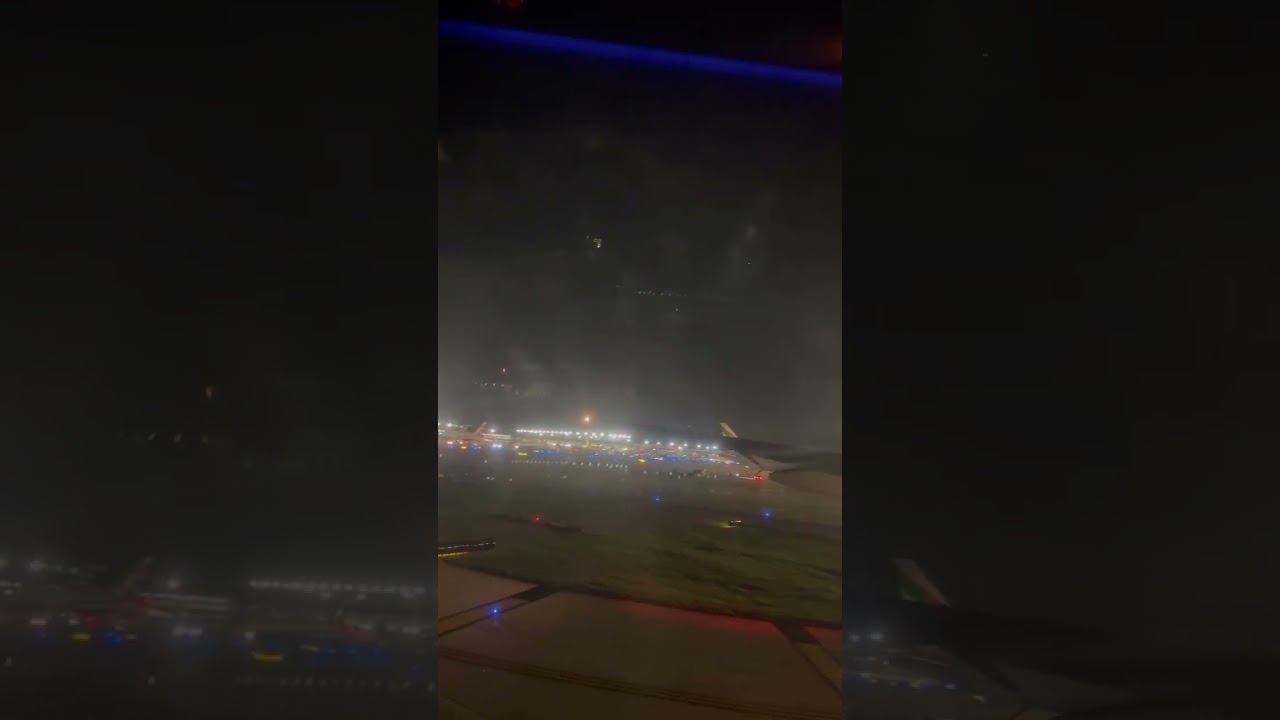 Landed at Chicago O'Hare. 💖 #chicago #ohareairport  #travel 