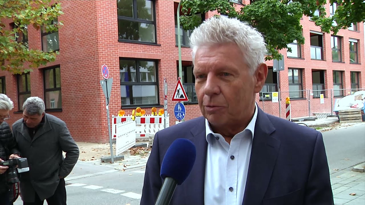 Neubau mit 20 Wohneinheiten fertiggestellt: Schl&uuml;ssel&uuml;bergabe f&uuml;r weitere SWM Werkswohnungen