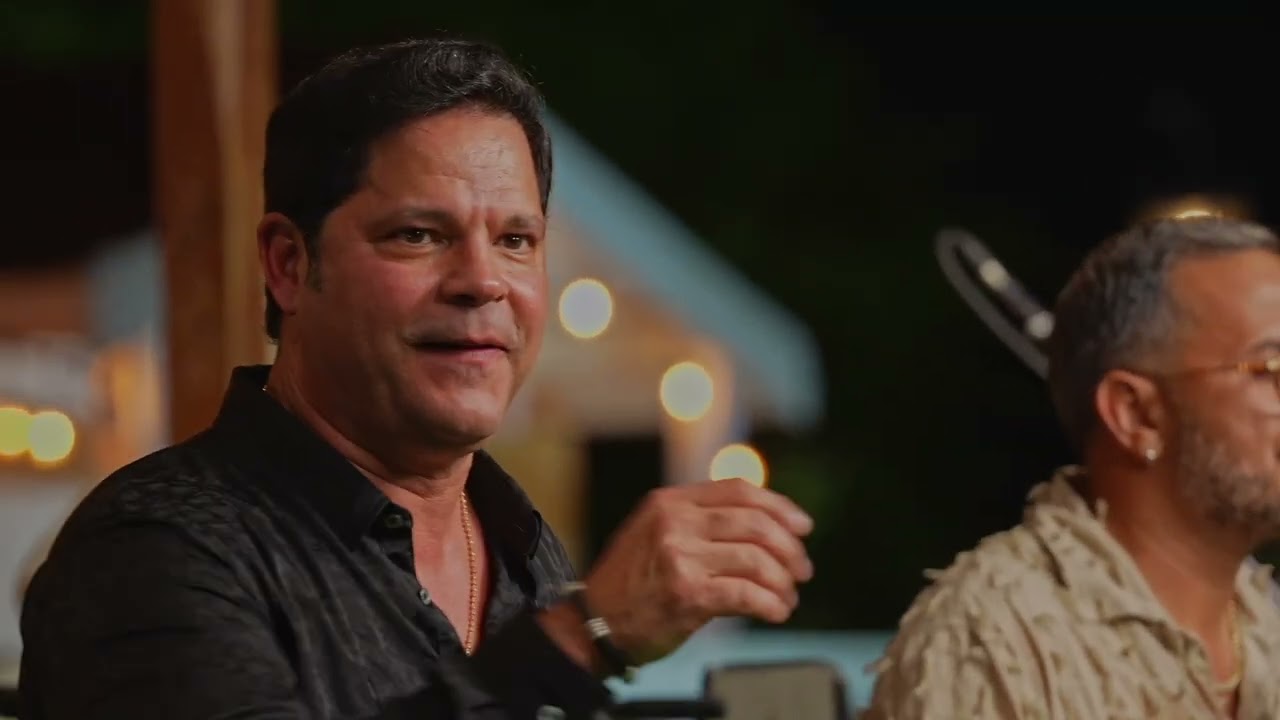 El Rey Del Mundo (Live Sesiones Desde La Loma 48) - Norberto V&eacute;lez