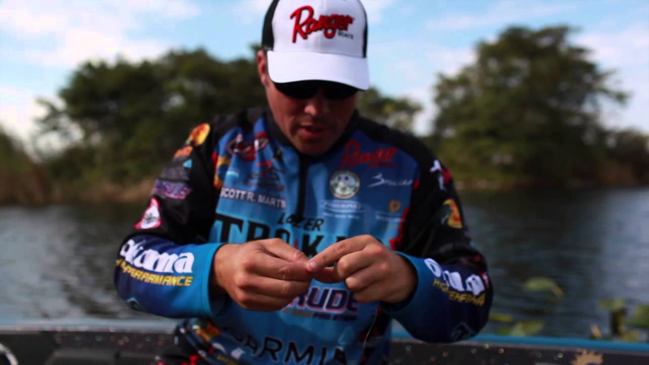 Bass Fishing: How to Carolina Rig a Plastic Worm with Scott Martin
