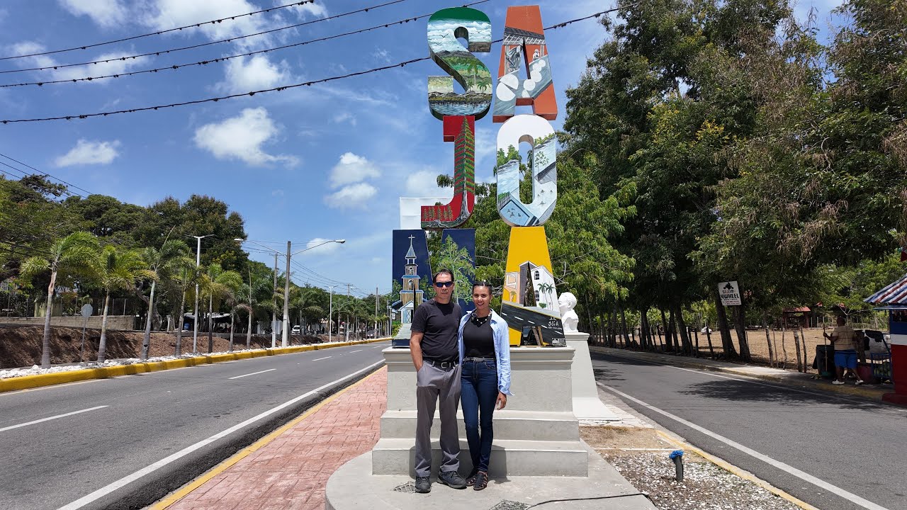 Francis y Suleyka Díaz visitado Sajoma Jamamusito