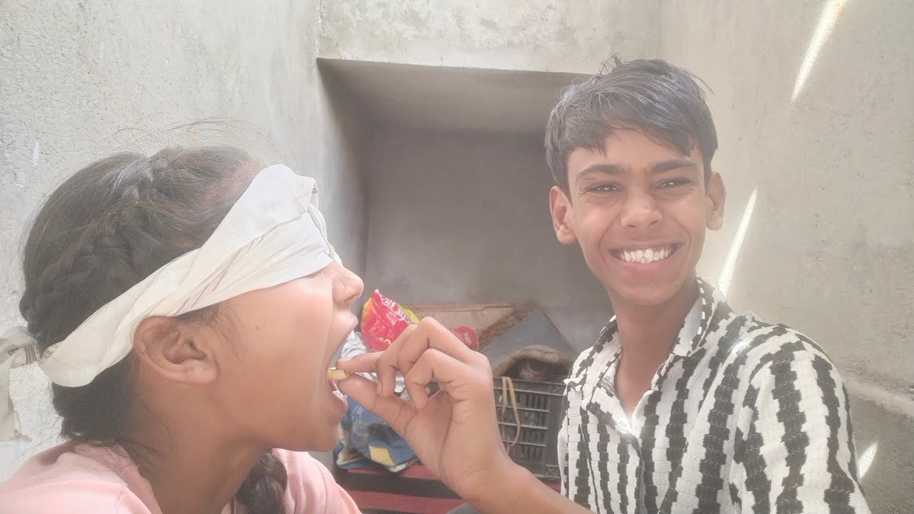 Bahan Ko Pata Hi Nahi Chala… 4 Din Purana Apple Khila Diya 🤣
