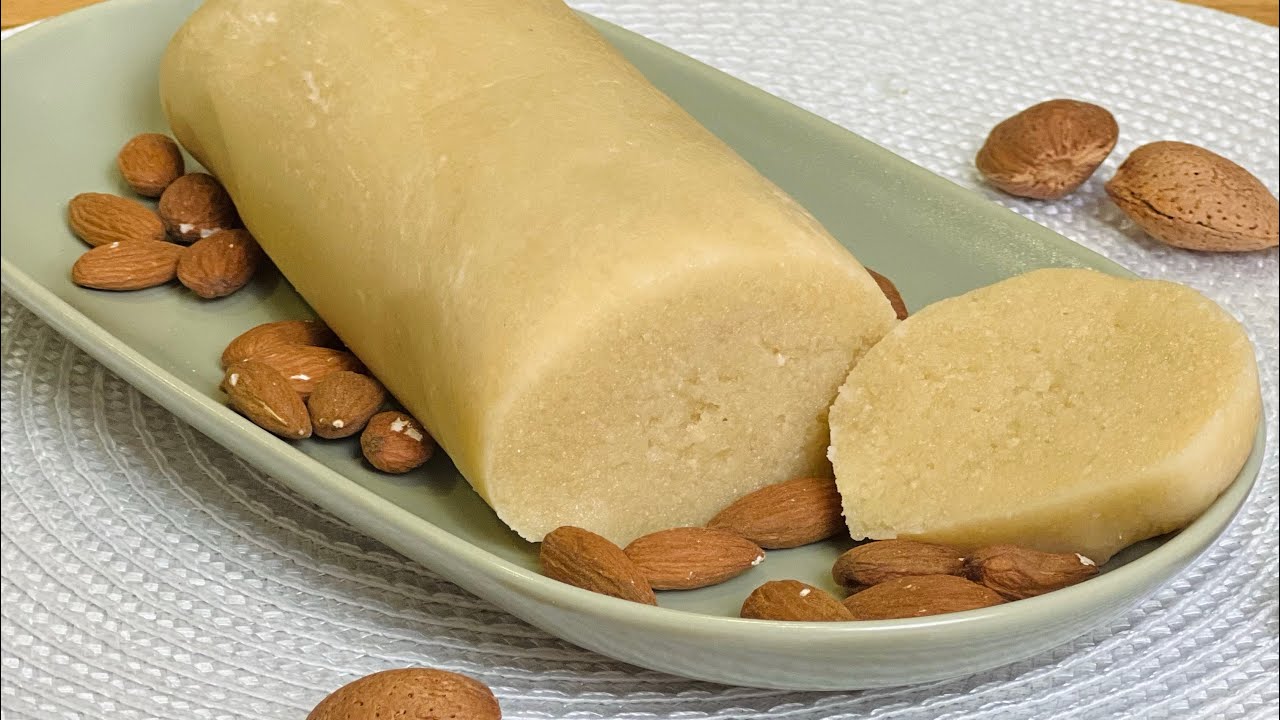 Panetto di Pasta di Mandorle o Pasta Reale