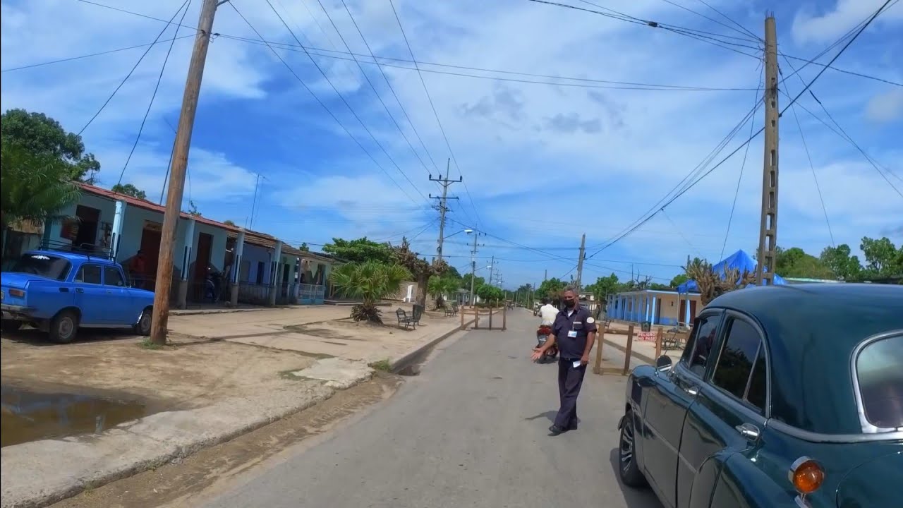 Campos de cuba olvidados  desde SANTA CLARA a CIENFUEGOS de manicaragua Topes de collante #cuba