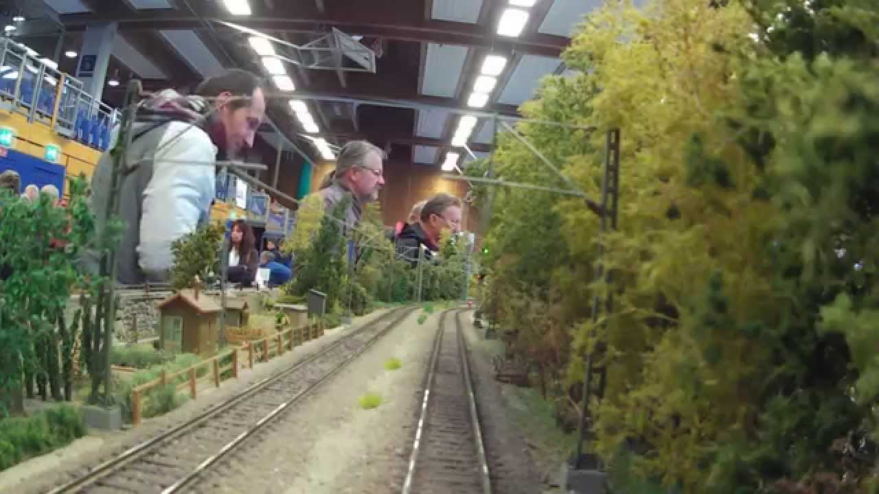 Video Fahrt auf der Modellbahnanlage des MEC Waiblingen