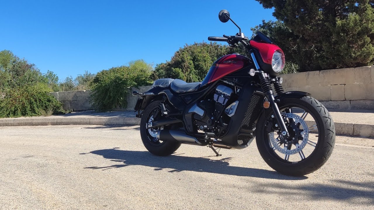 Moto Morini Calibro 700 Red