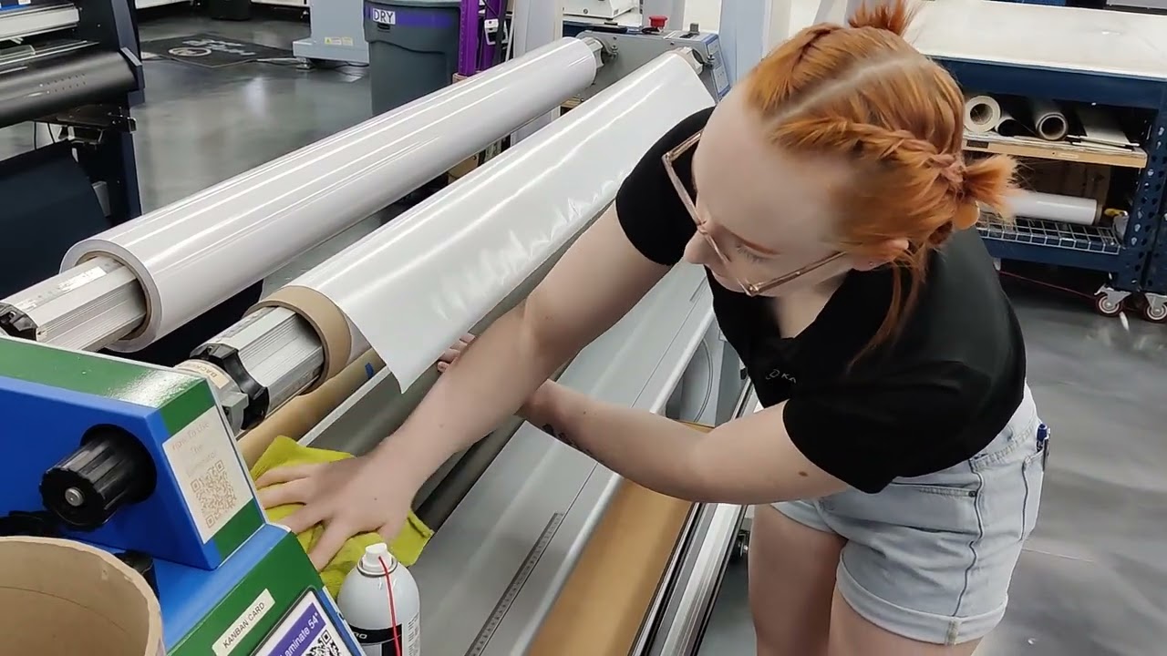 Large Format | Maintenance | How to Clean Laminator Rollers