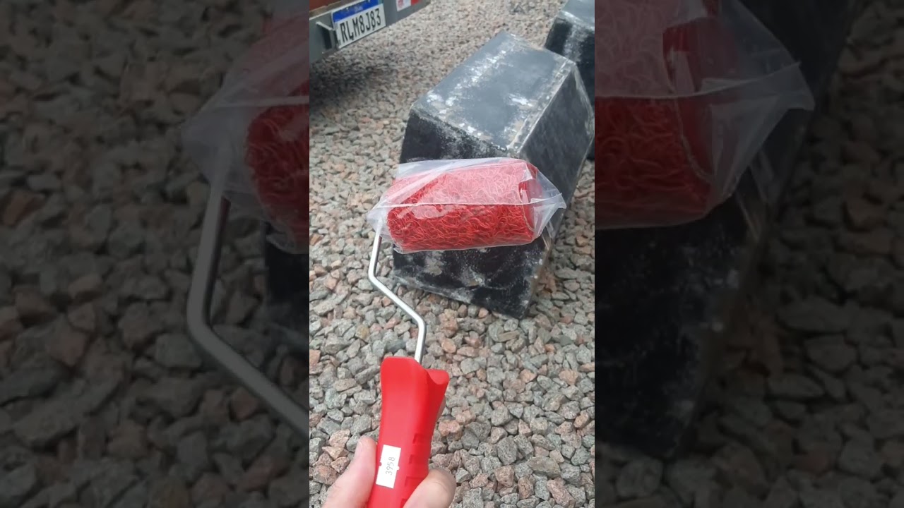 Batida de pedra em caixa de som