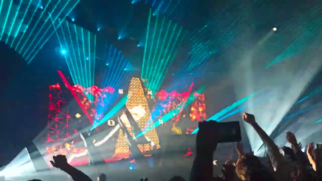Alan Walker - Faded (WalkerVerse Live in Kraków 08/10/22)