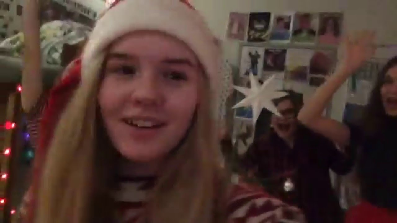 24. DECEMBER | Gaver med roomies - Christine