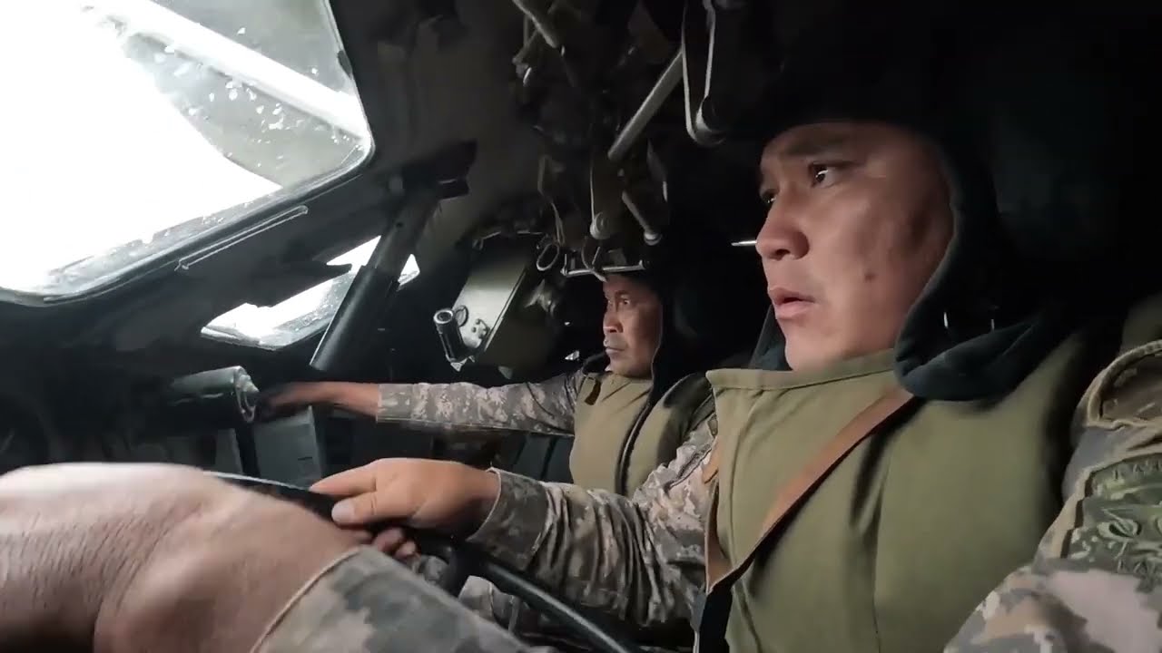 Глава государства посетил стратегические командно-штабные военные учения «Батыл тойтарыс – 2023»