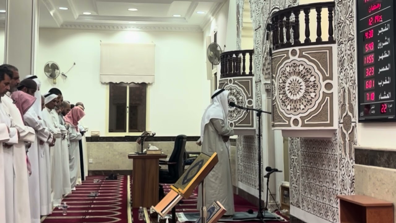 ﴿يا أَيُّهَا الَّذينَ آمَنُوا استَعينوا بِالصَّبرِ وَالصَّلاةِ إِنَّ اللَّهَ مَعَ الصّابِرينَ﴾ 