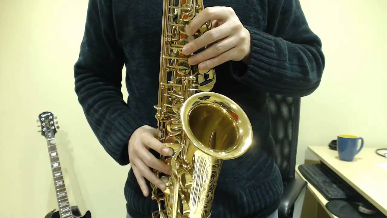 Palm Key D on Saxophone and how to play D Major over 2 octaves (Saxophone Lesson BC303)