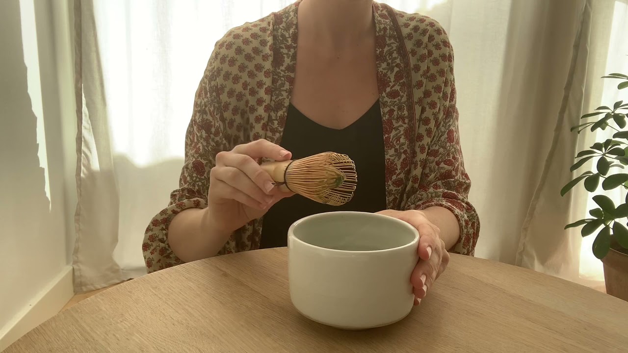 Dansk ASMR ~ personlig pleje og attention (blid hvisken) 🍵🌿