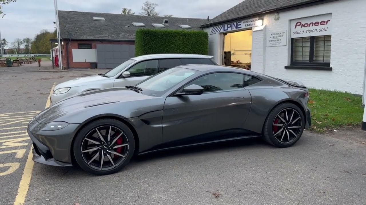 Aston Martin Vantage, full Audio Upgrade and Custom Sub