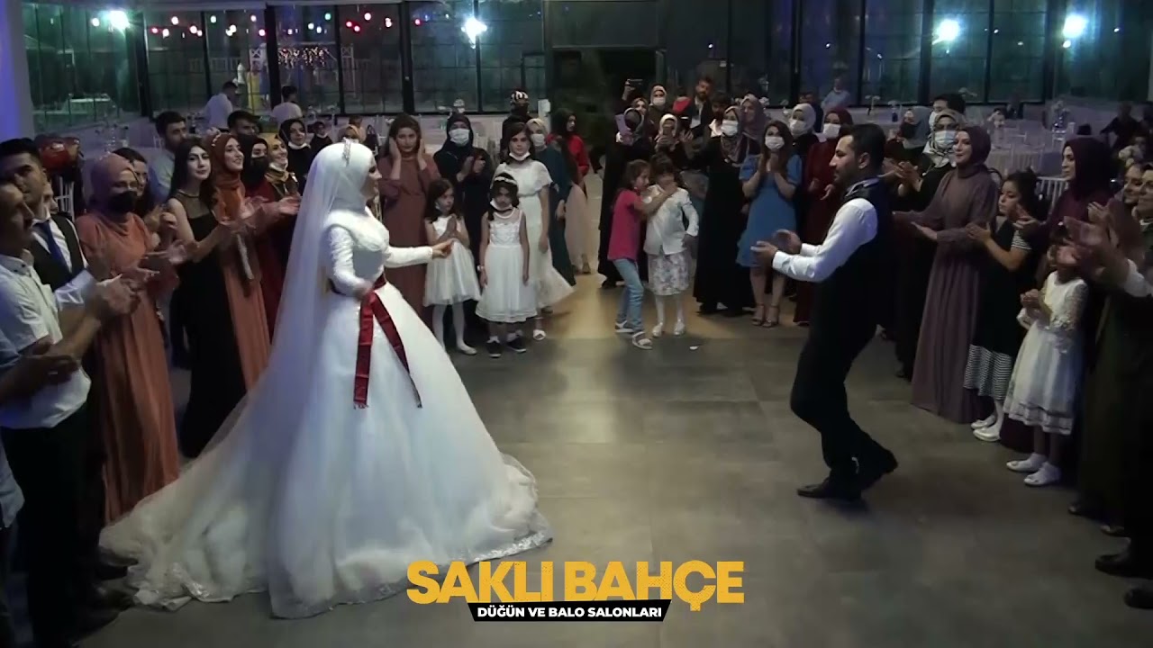 Kınalar Yansın - Sivas Kır Düğünü