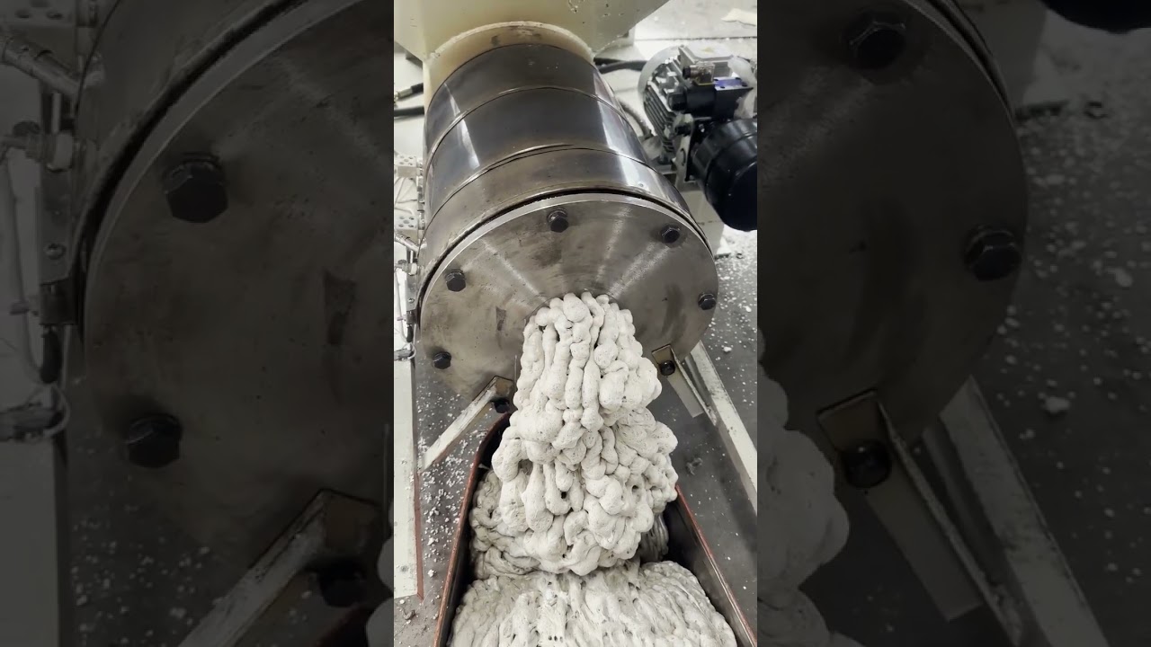 EPS polystyrene lump machine with two crushing shafts