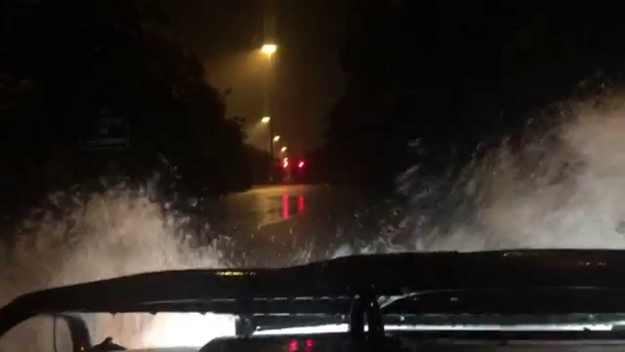 EVS Motors Search & Destroy Hummer H1 driving through the Houston Flood 5/26/15