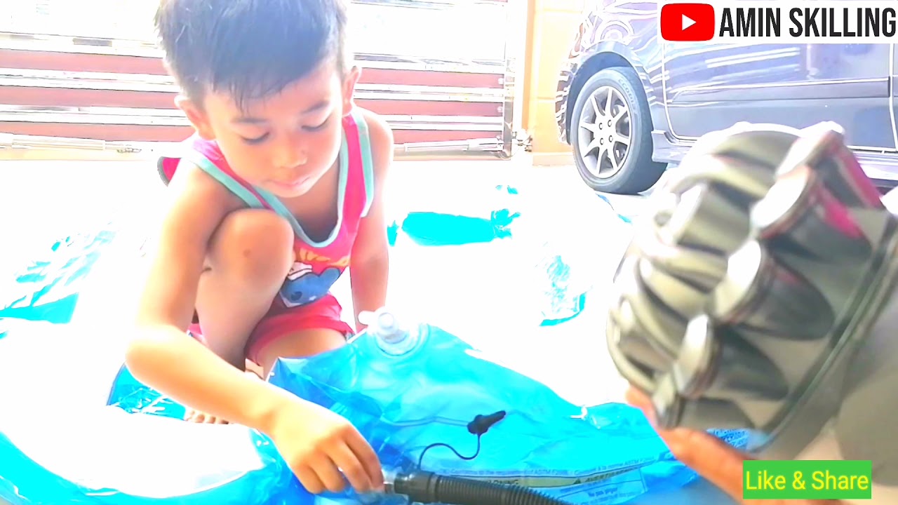 Isi Angin Kolam Guna Vacum DYSON