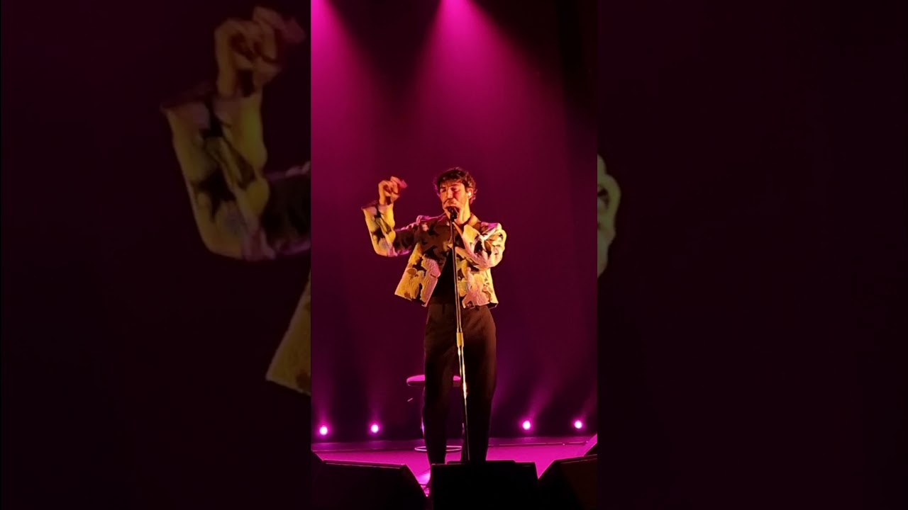 Can't Stay Away - Darin Akustiskt koncert i malm&ouml;(palladium 211010)