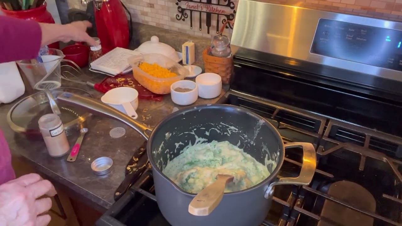 Broccoli cheese casserole
