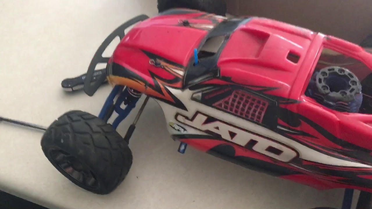Should you buy a Traxxas Jato 3.3?